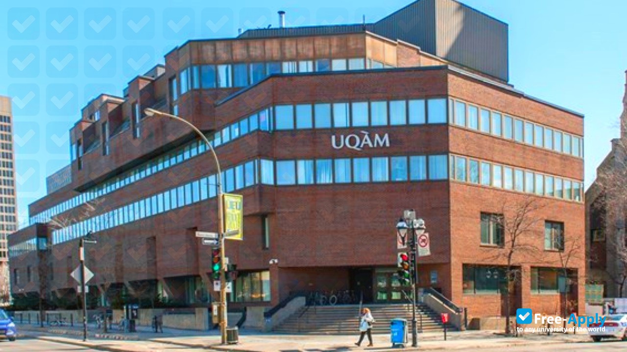 Foto de la University of Quebec in Montreal #9