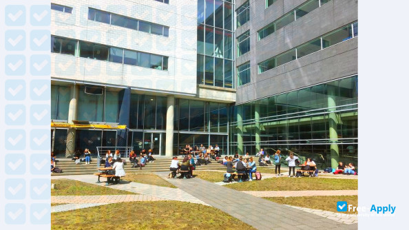 Foto de la University of Quebec in Montreal #6