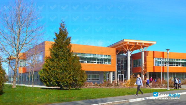 University of Victoria photo #10