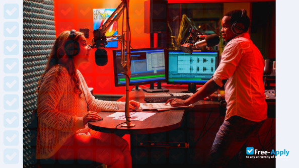 Quebec Radio College photo #2