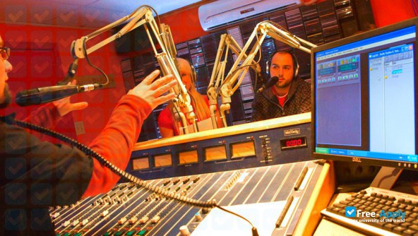 Quebec Radio College photo #5