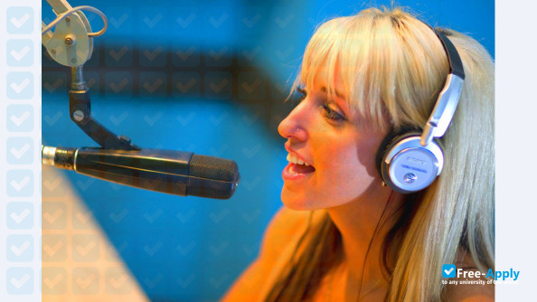 Quebec Radio College photo #10