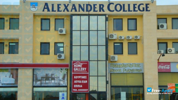 Alexander College фотография №11