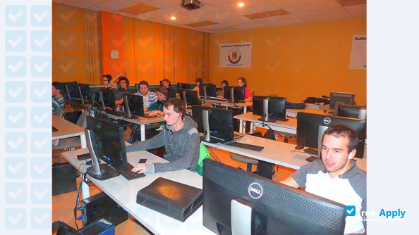 Collège MultiHexa photo #3