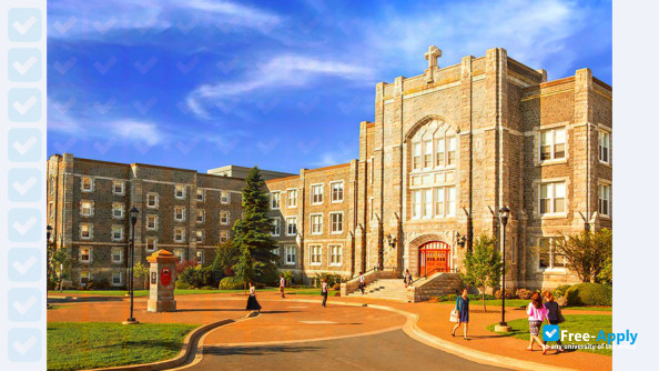 Saint Mary's University фотография №7
