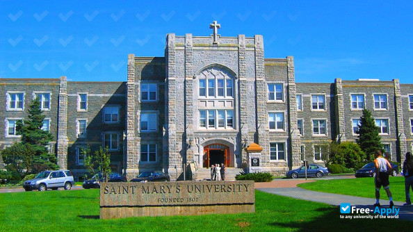 Saint Mary's University фотография №3
