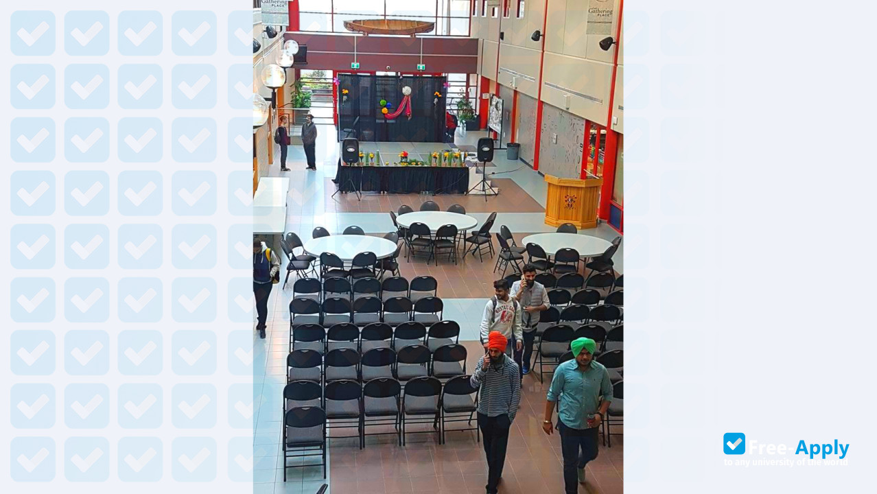 College of New Caledonia photo #7