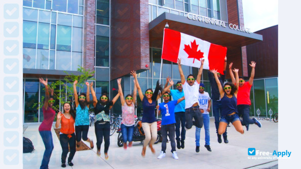 Photo de l’Centennial College Montreal #7
