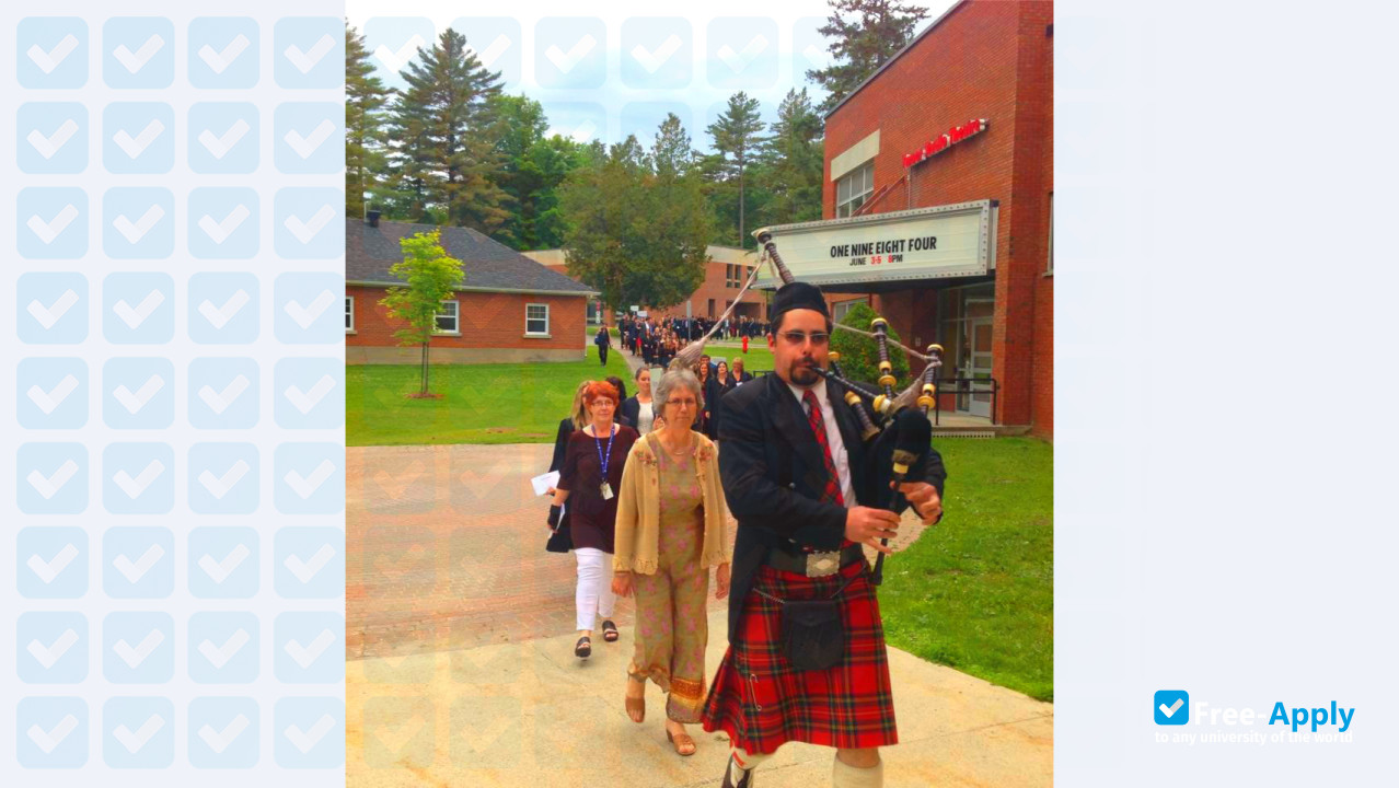 Champlain College Lennoxville photo #4
