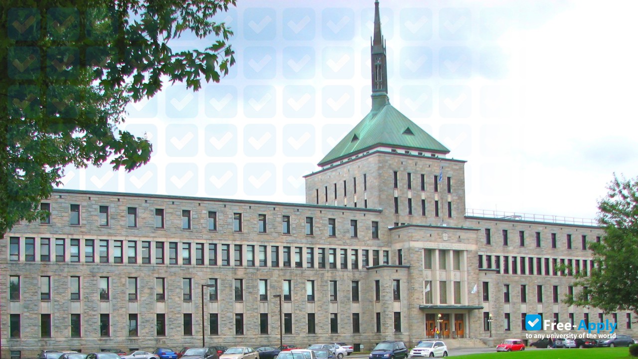 Cégep of Victoriaville photo #10