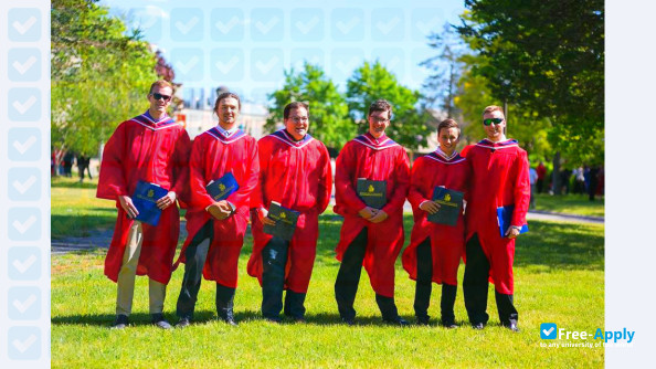 Loyalist College photo #11