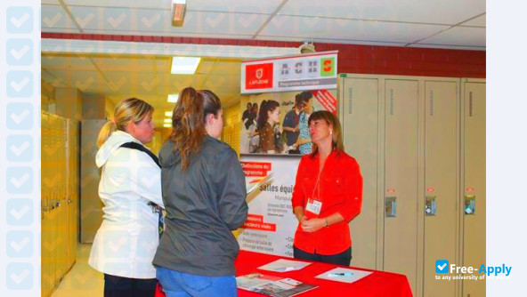 Photo de l’College Lafleche #2