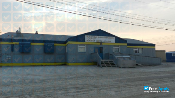 Foto de la Nunavut Arctic College #6