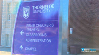 Miniatura de la Thorneloe University #2