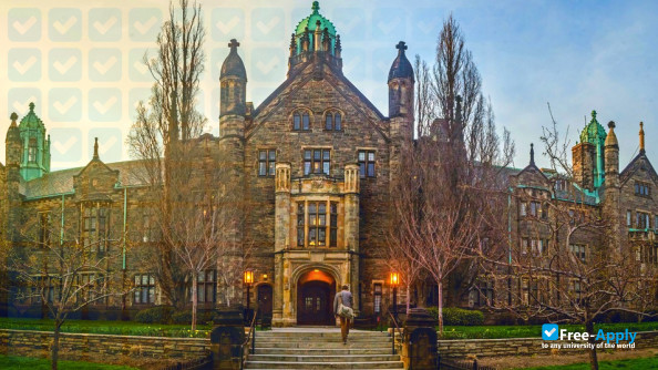 Trinity College in the University of Toronto photo #7
