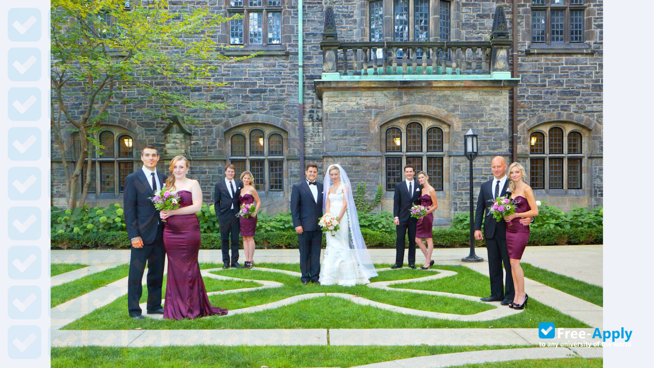 Trinity College in the University of Toronto photo #4