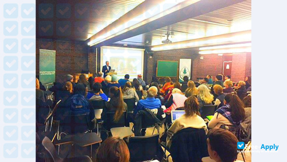 Huntington University Canada фотография №9