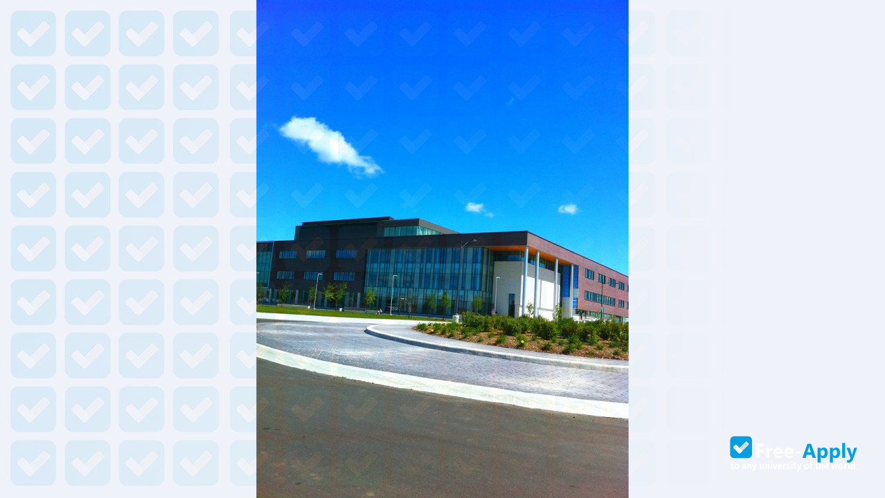 Conestoga College photo #10