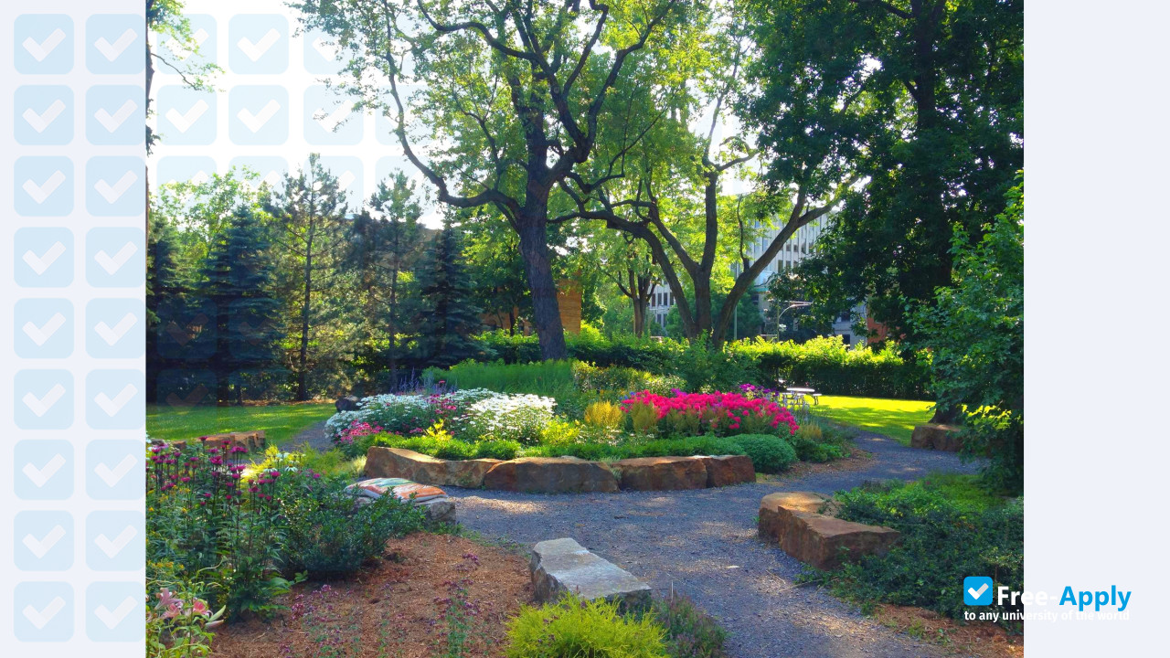 Dawson College фотография №11