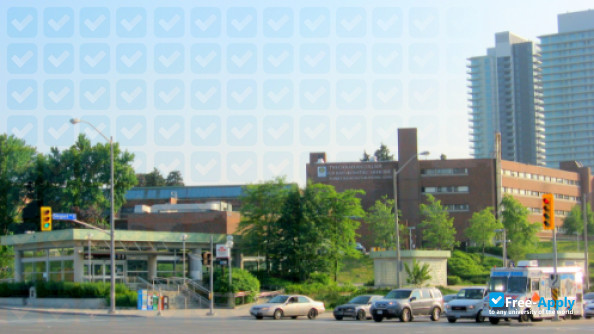 Foto de la Canadian College of Naturopathic Medicine #5