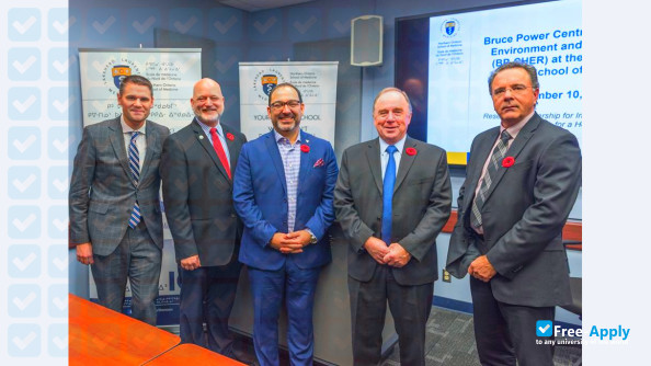 Northern Ontario School of Medicine photo #10