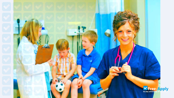 Northern Ontario School of Medicine photo #4
