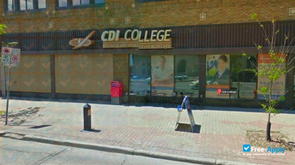 Photo de l’CDI College #4