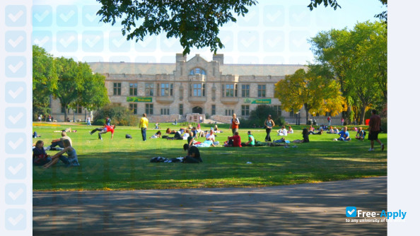 Foto de la University of Saskatchewan #2
