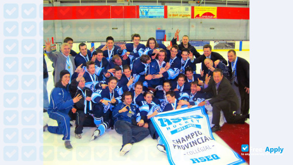 Foto de la Champlain Regional College Saint Lawrence Campus #9