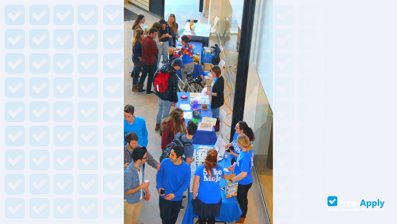 Foto de la Champlain Regional College Saint Lawrence Campus #10