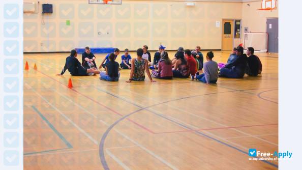 Kingswood University photo #3