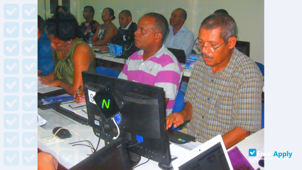 University of Mindelo фотография №11