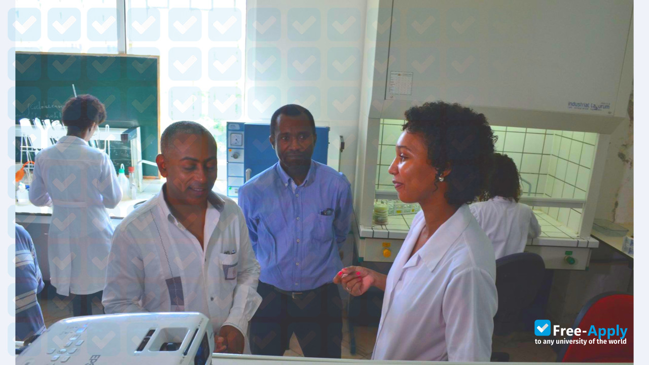 Photo de l’Intercontinental University of Cape Verde #3