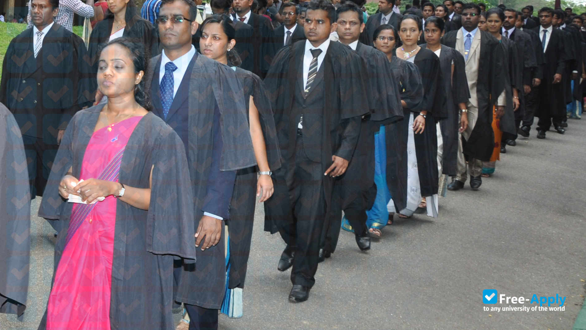 Foto de la Postgraduate Institute of Agriculture (PGIA) #7