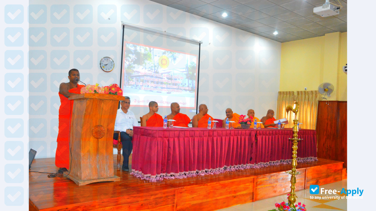 Foto de la Bhiksu University of Sri Lanka #4