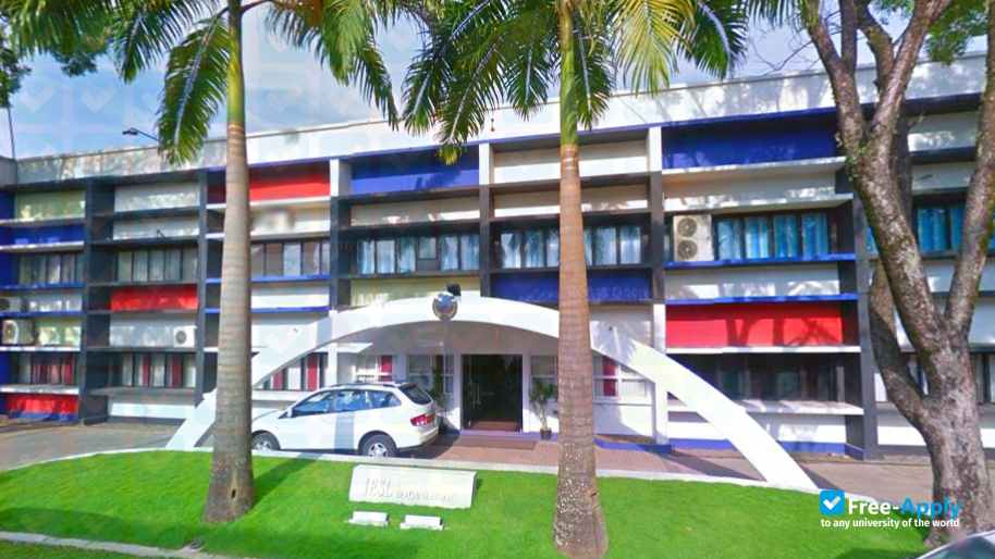 Photo de l’IESL College of Engineering #4