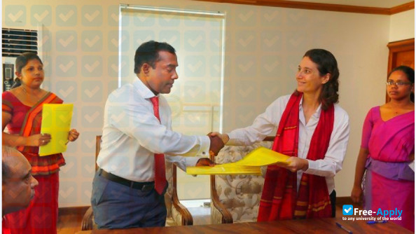 Foto de la Kaatsu International University Sri Lanka #3