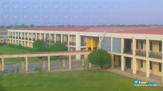 Foto de la University of N'Djamena #1