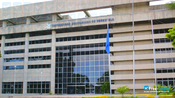 Photo de l’Bolivariana University #4