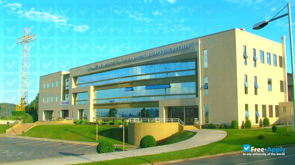 Foto de la Catholic University of the Holy Conception