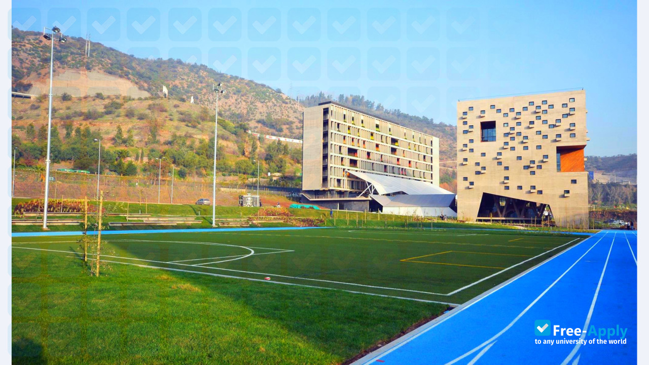 University Diego Portales photo #4