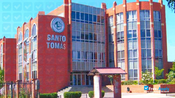 Foto de la University of Santo Tomás