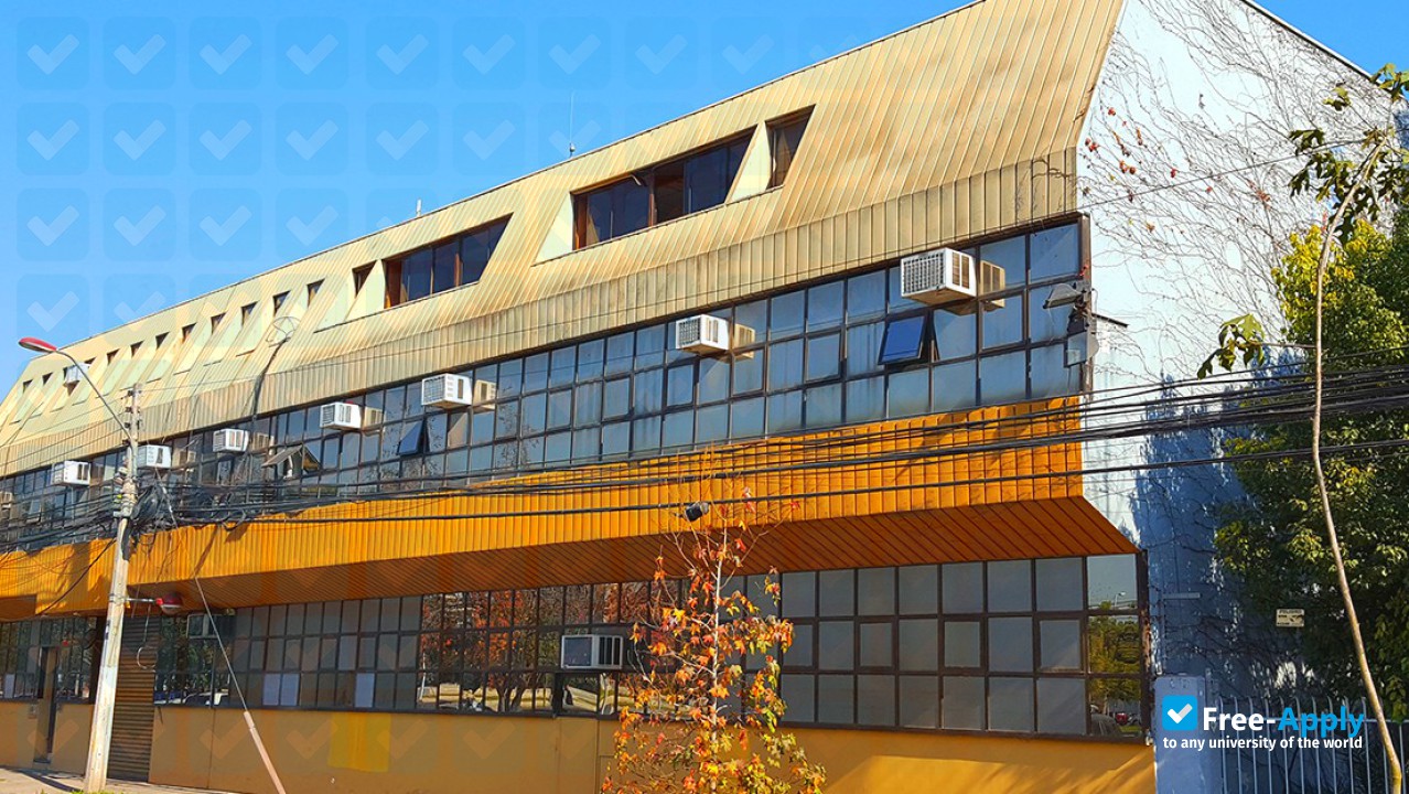 Metropolitan University of Technology photo #4