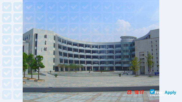 Foto de la Zhejiang Gongshang University #10