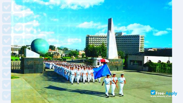 Dalian Maritime University photo #8