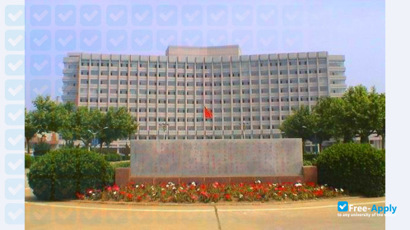 Dalian Maritime University фотография №5