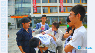 Dalian Maritime University thumbnail #2