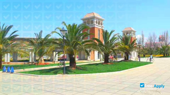 Foto de la Yunnan University #6