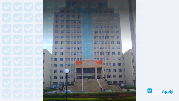 Foto de la Yangzhou University #2