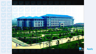 Miniatura de la Hubei University #4